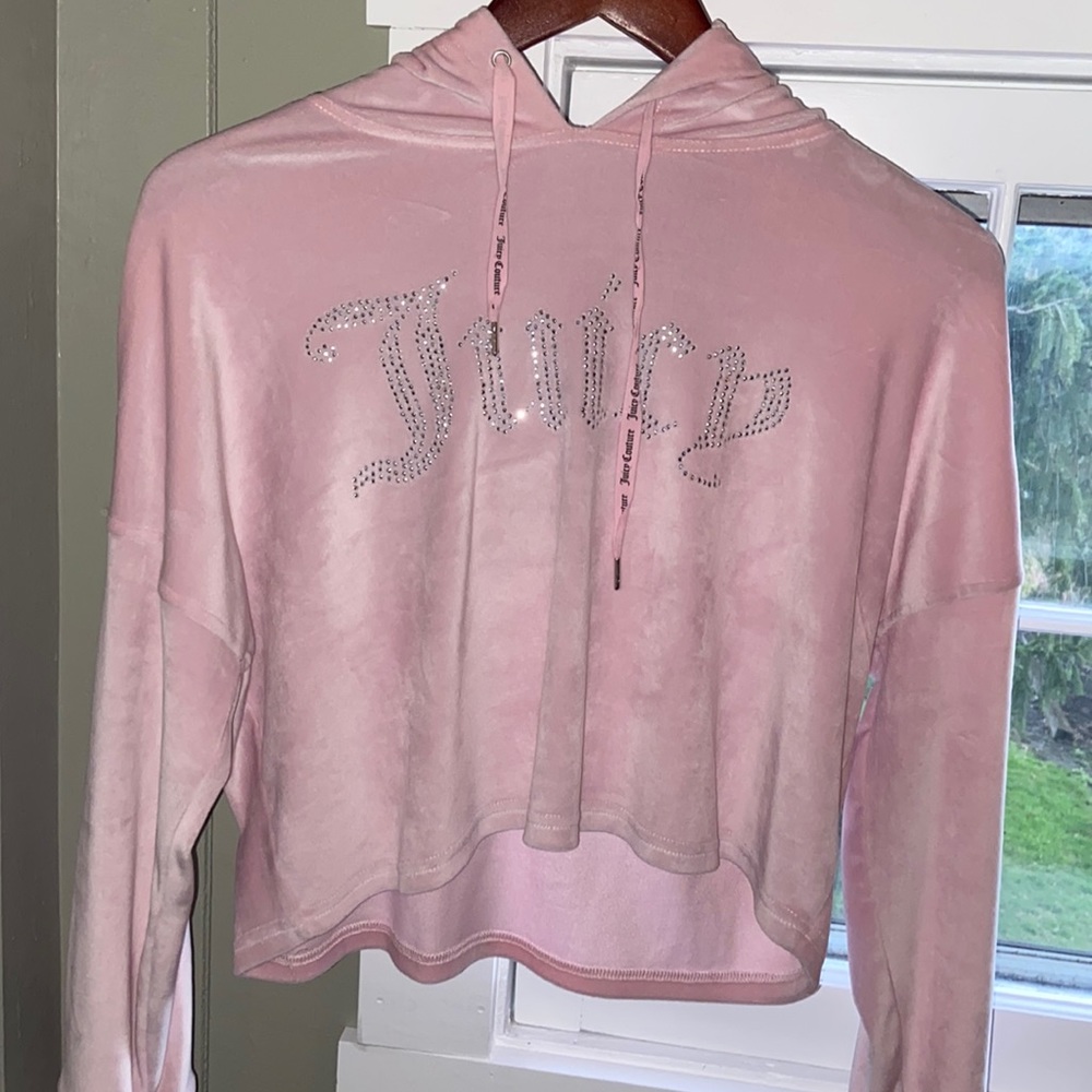 Juicy Couture Cropped Pink Velour Hoodie Top Lounge/Pajama Hooded Y2K SIZE M